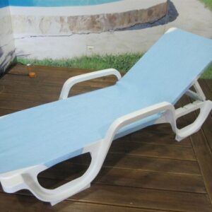 Tumbona COSTASOL, apilable, polipropileno blanco, tejido textilene azul aqua